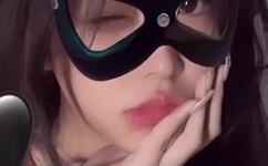 二懒子老婆哭的视频